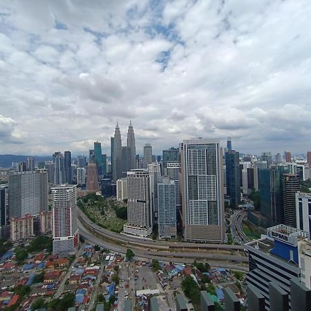 Lx 39A Balcony Klcc View 1 Bedroom Infinity Pool Kuala Lumpur Buitenkant foto